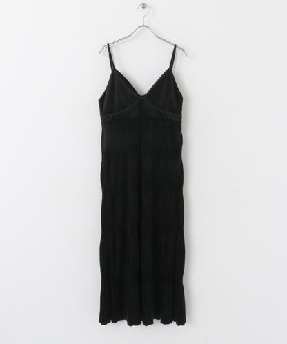 百褶吊帶連衣裙