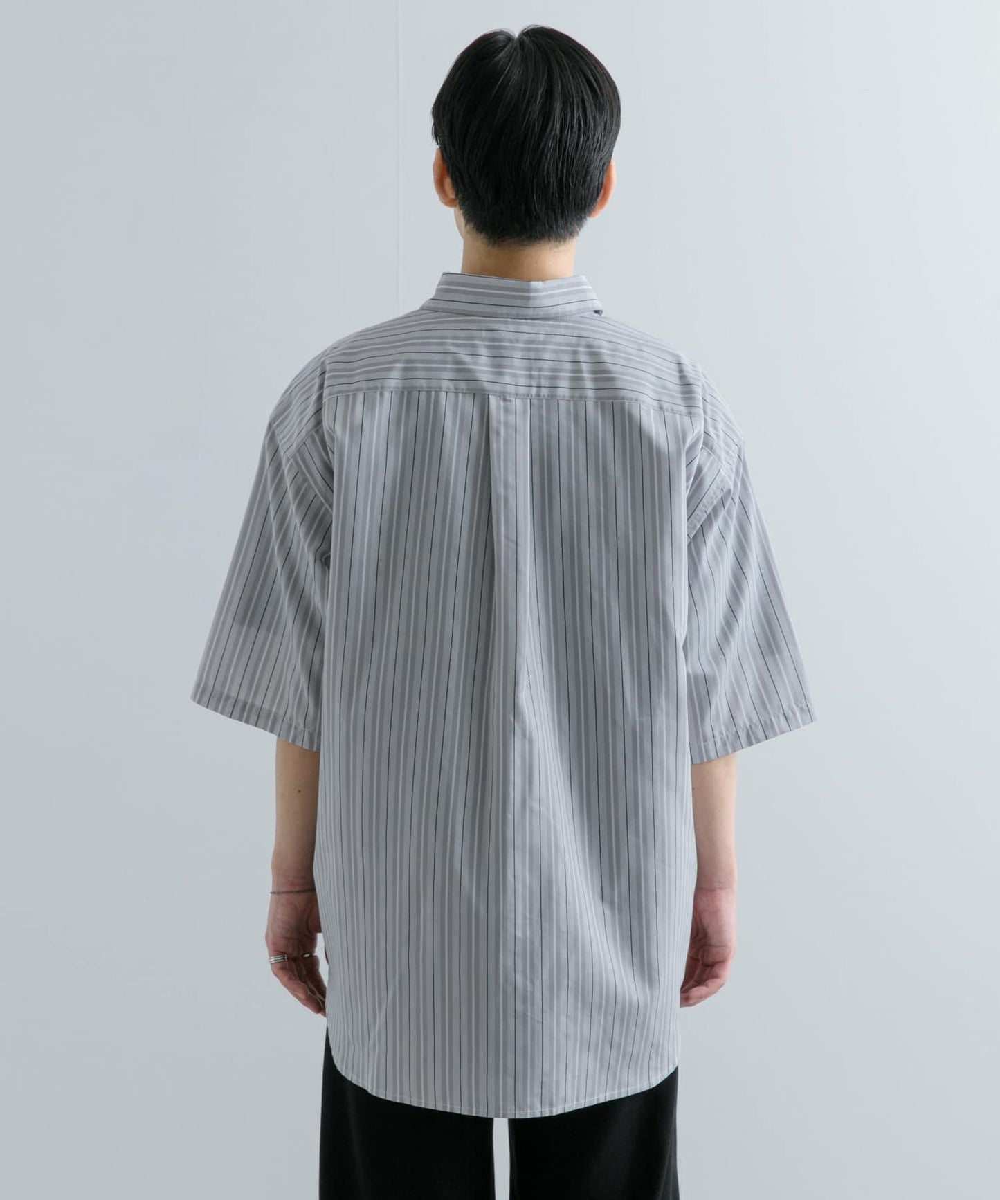 條紋CPO寬鬆襯衫（五分袖）