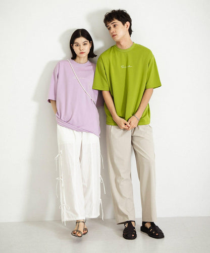 刺繡打孔短袖T恤