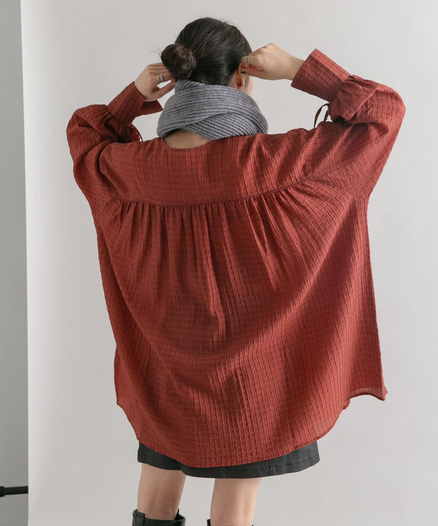 抽繩袖迷你連衣裙