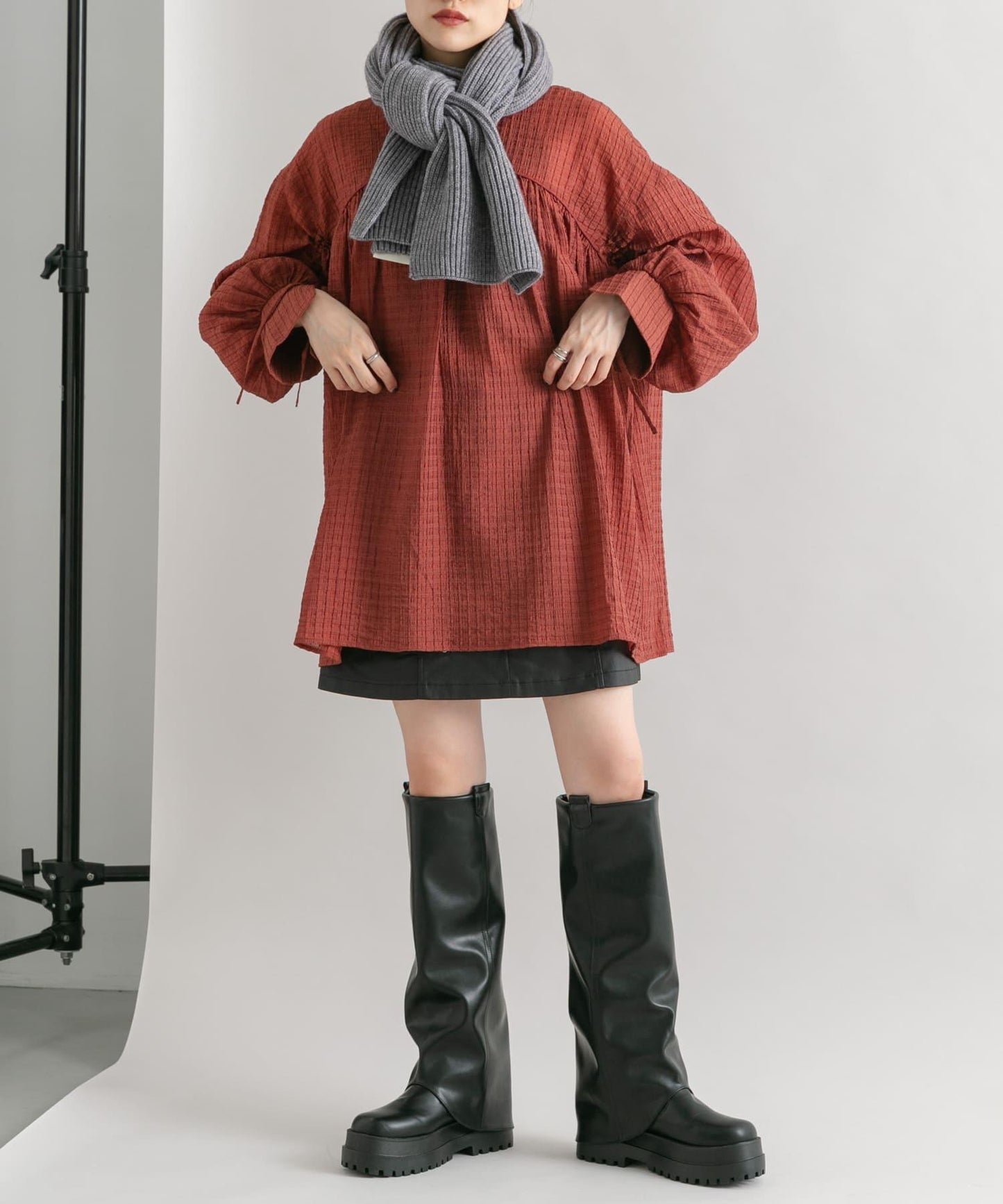 抽繩袖迷你連衣裙