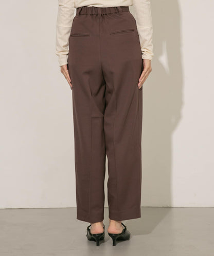 中線寬鬆西裝褲