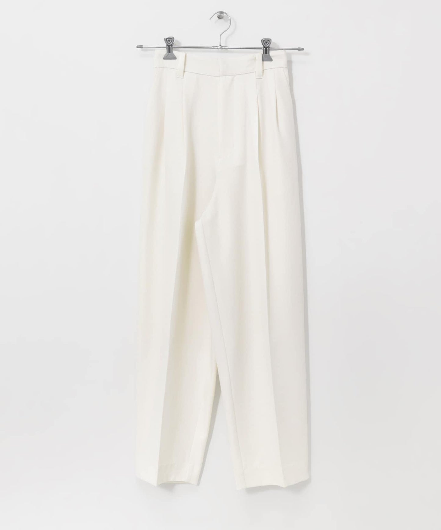 中線寬鬆西裝褲