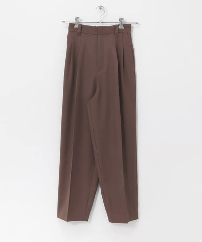 中線寬鬆西裝褲