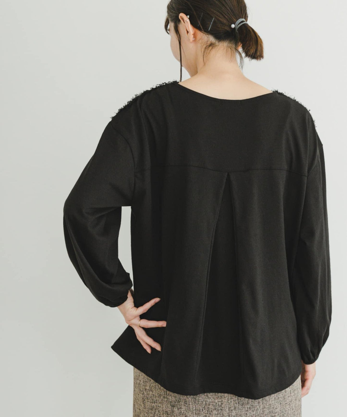 流蘇拼接套頭衫