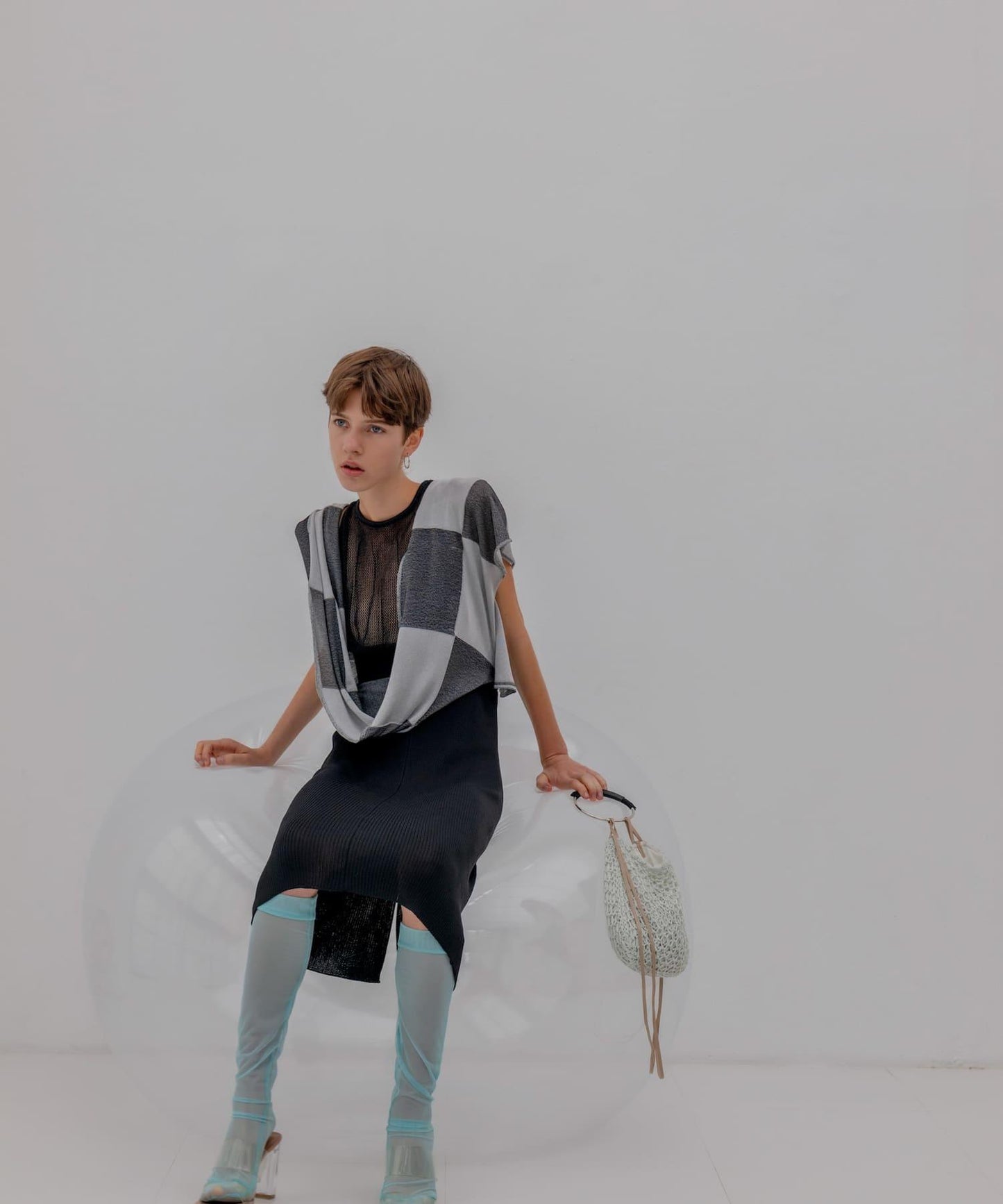 棕色格紋圍巾連衣裙