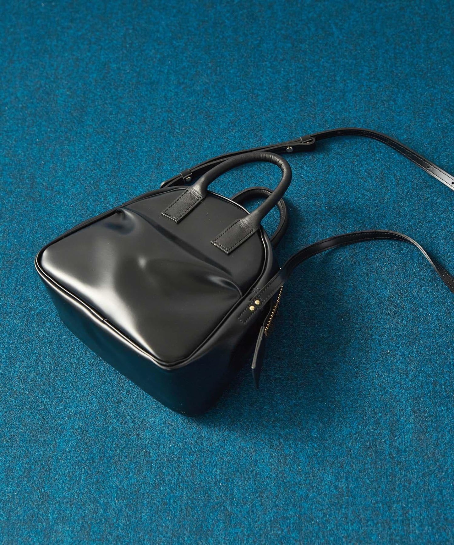 PIENI BOSTON手提包附肩帶