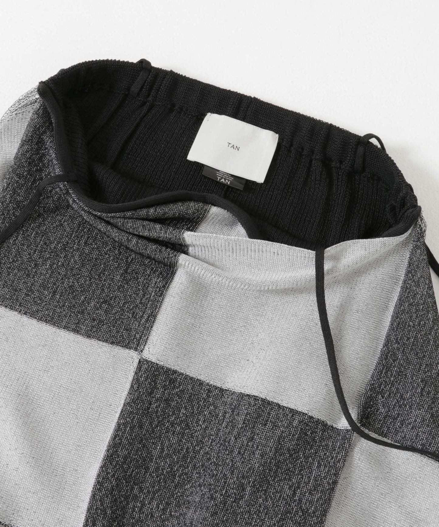 棕色格紋圍巾連衣裙