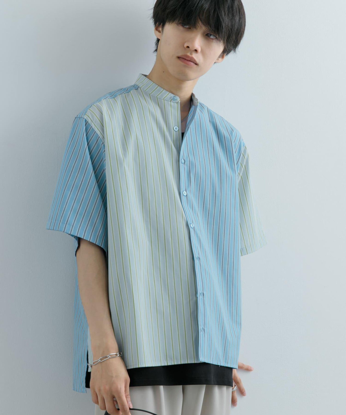 中性條紋拼接寬鬆襯衫