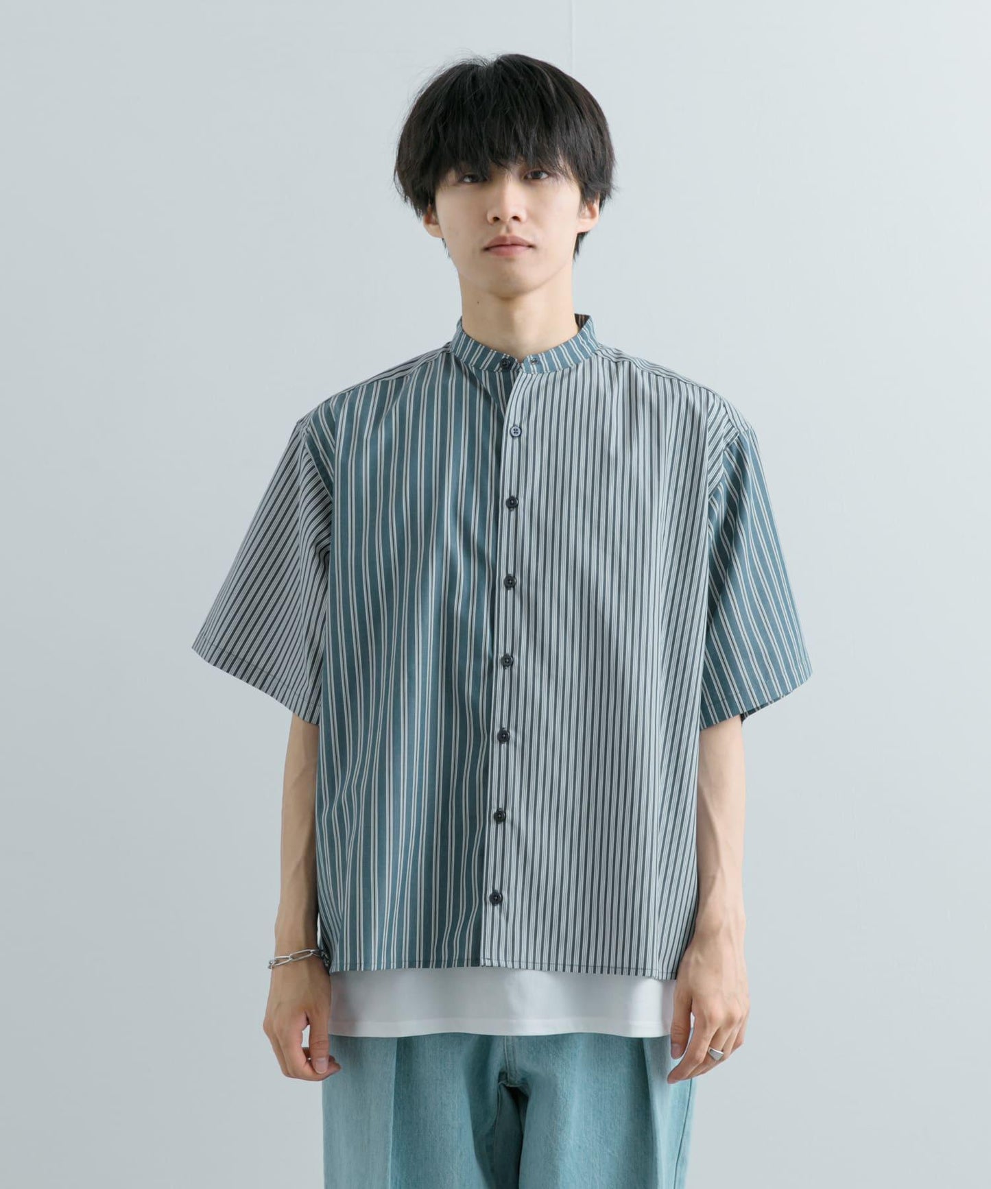 中性條紋拼接寬鬆襯衫