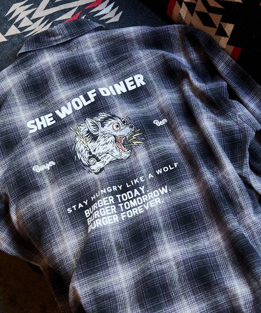 SHE WOLF DINER×FREAK'S STORE/シーウルフダイナー 漸變格紋背部刺繡襯衫