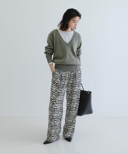 new basic 羊絨棉V領長款針織衫