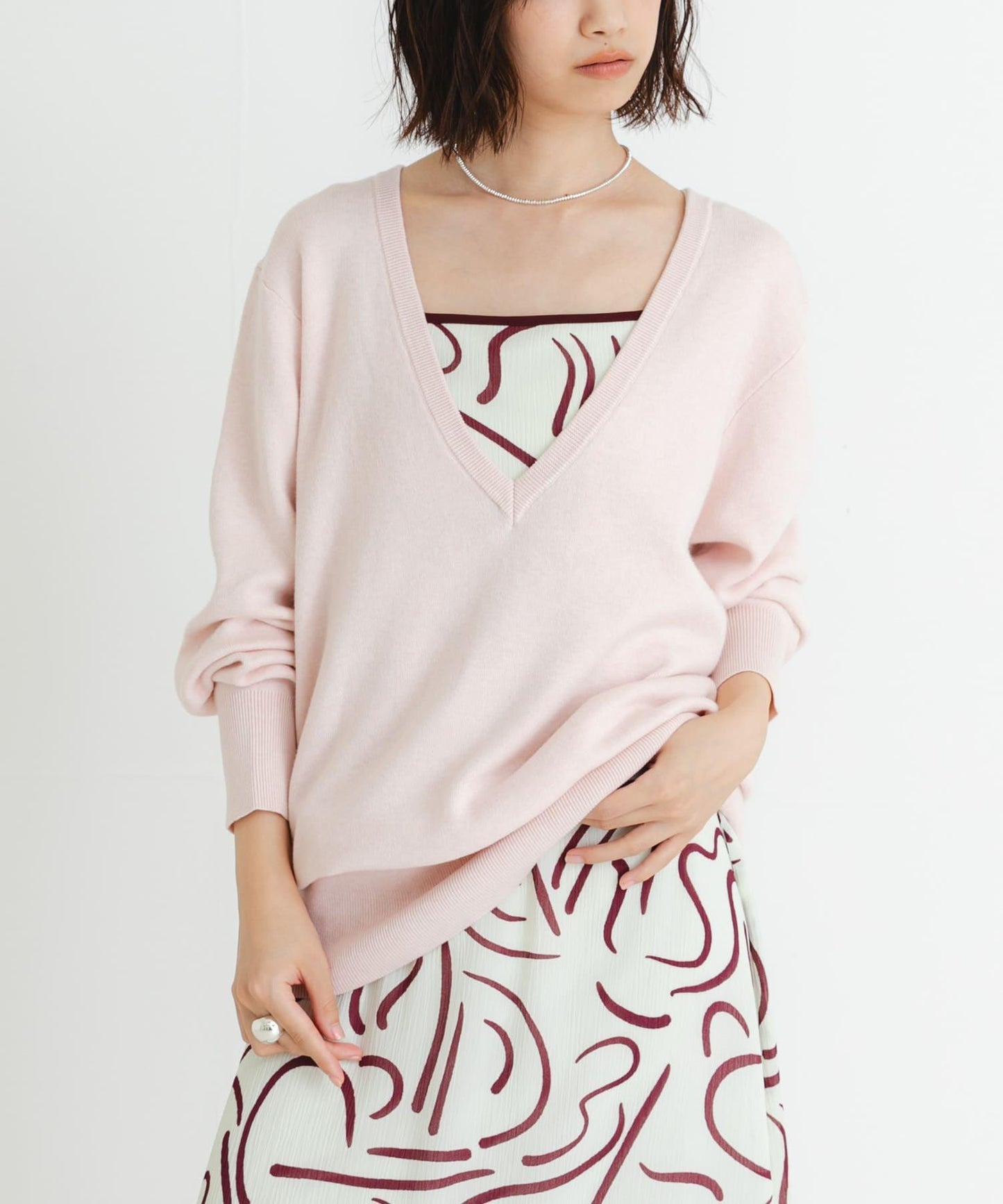 new basic 羊絨棉V領長款針織衫