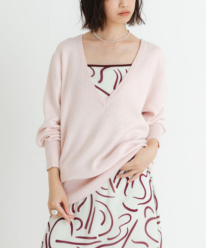 new basic 羊絨棉V領長款針織衫