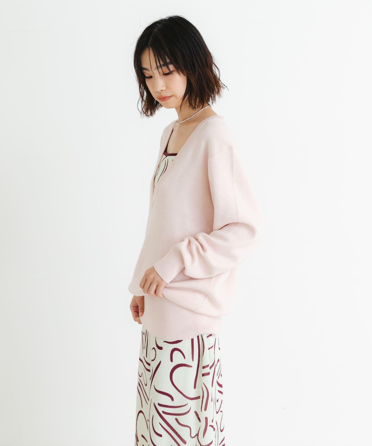 new basic 羊絨棉V領長款針織衫