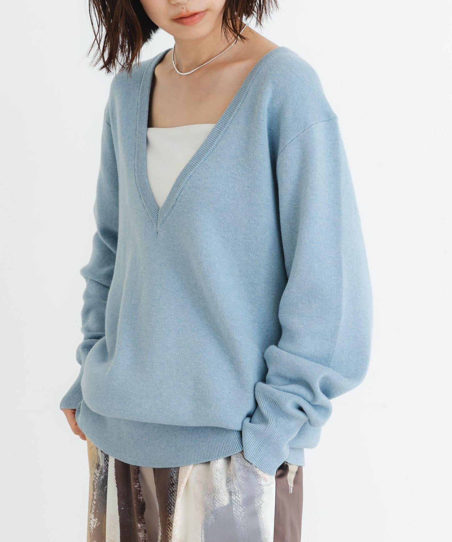 new basic 羊絨棉V領長款針織衫