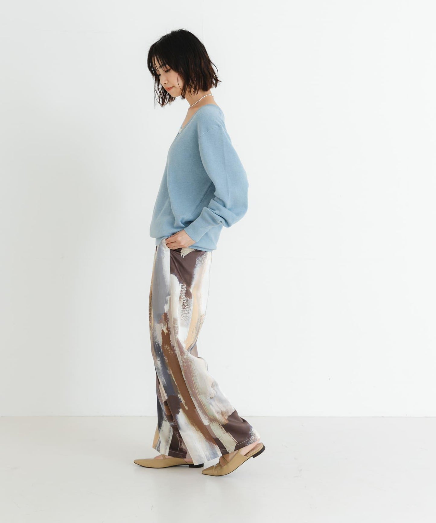 new basic 羊絨棉V領長款針織衫