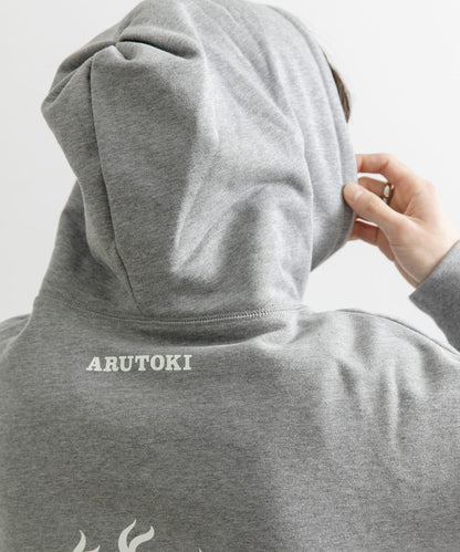 551蓬萊×UR 連帽衛衣