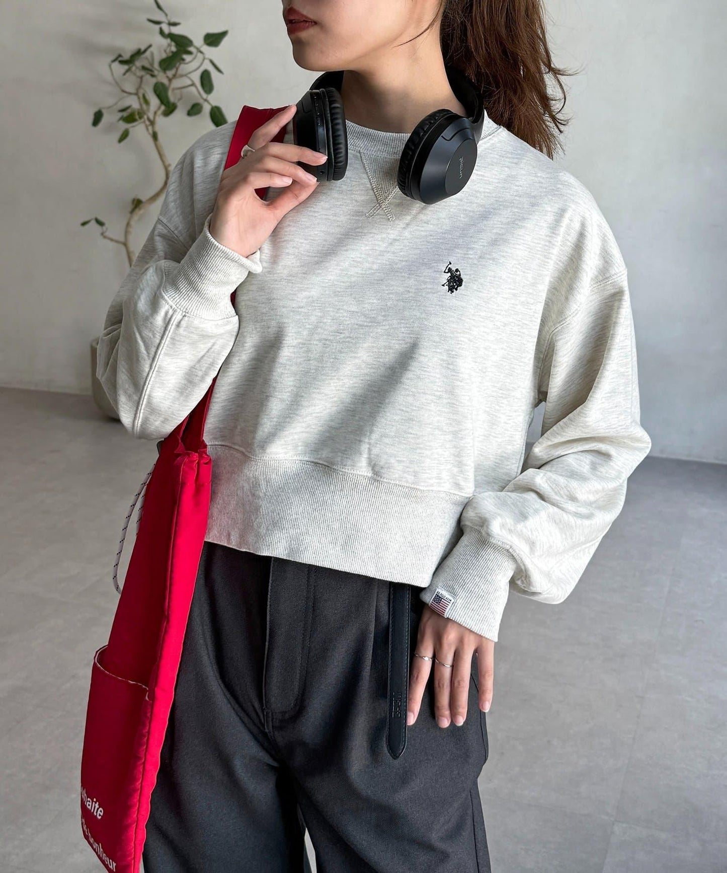 【U.S. POLO ASSN.】短款衛衣