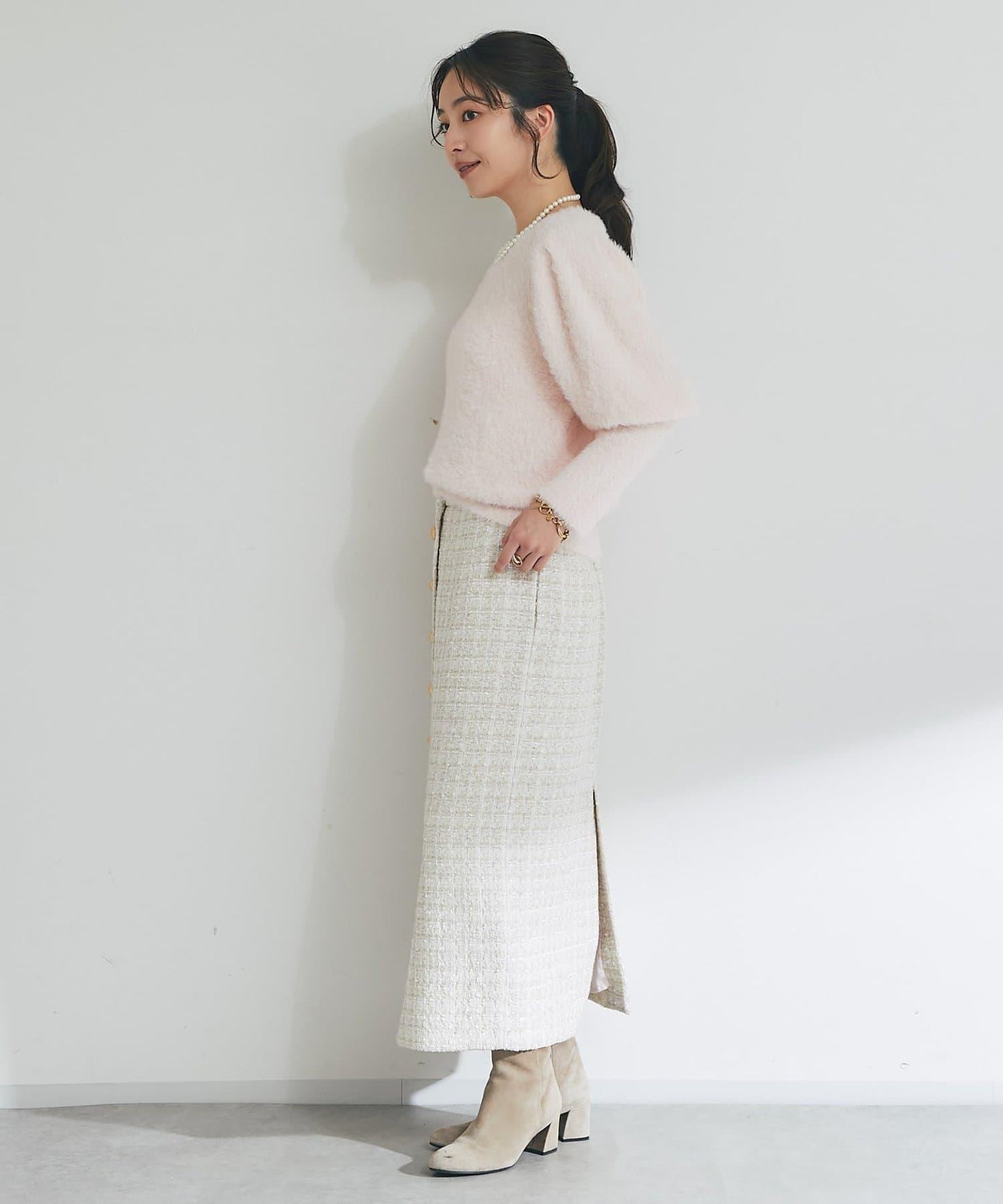 花朵亮片羽毛針織衫