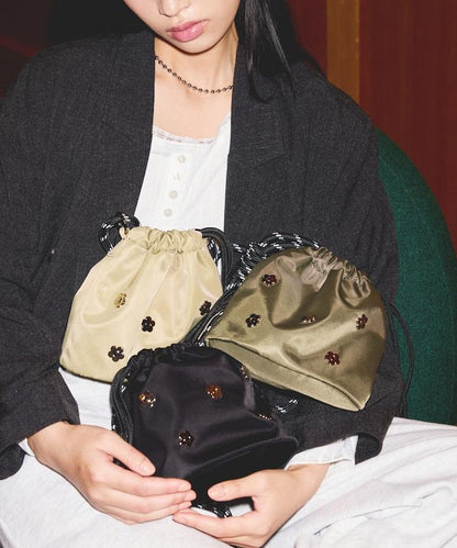 花卉鉚釘尼龍束口包