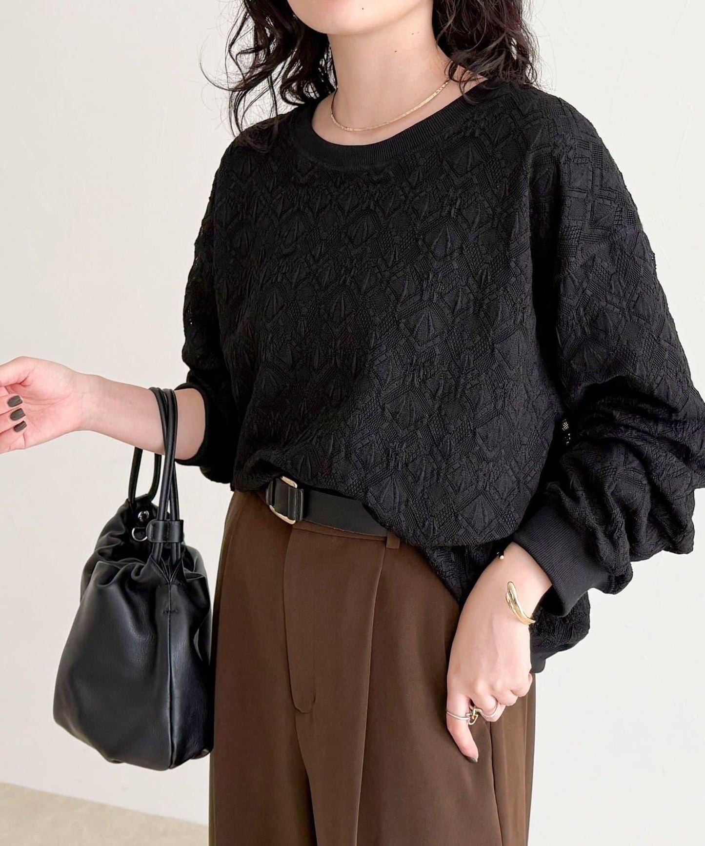 【人氣爆款！春季即刻售罄單品】彈力蕾絲套頭衫