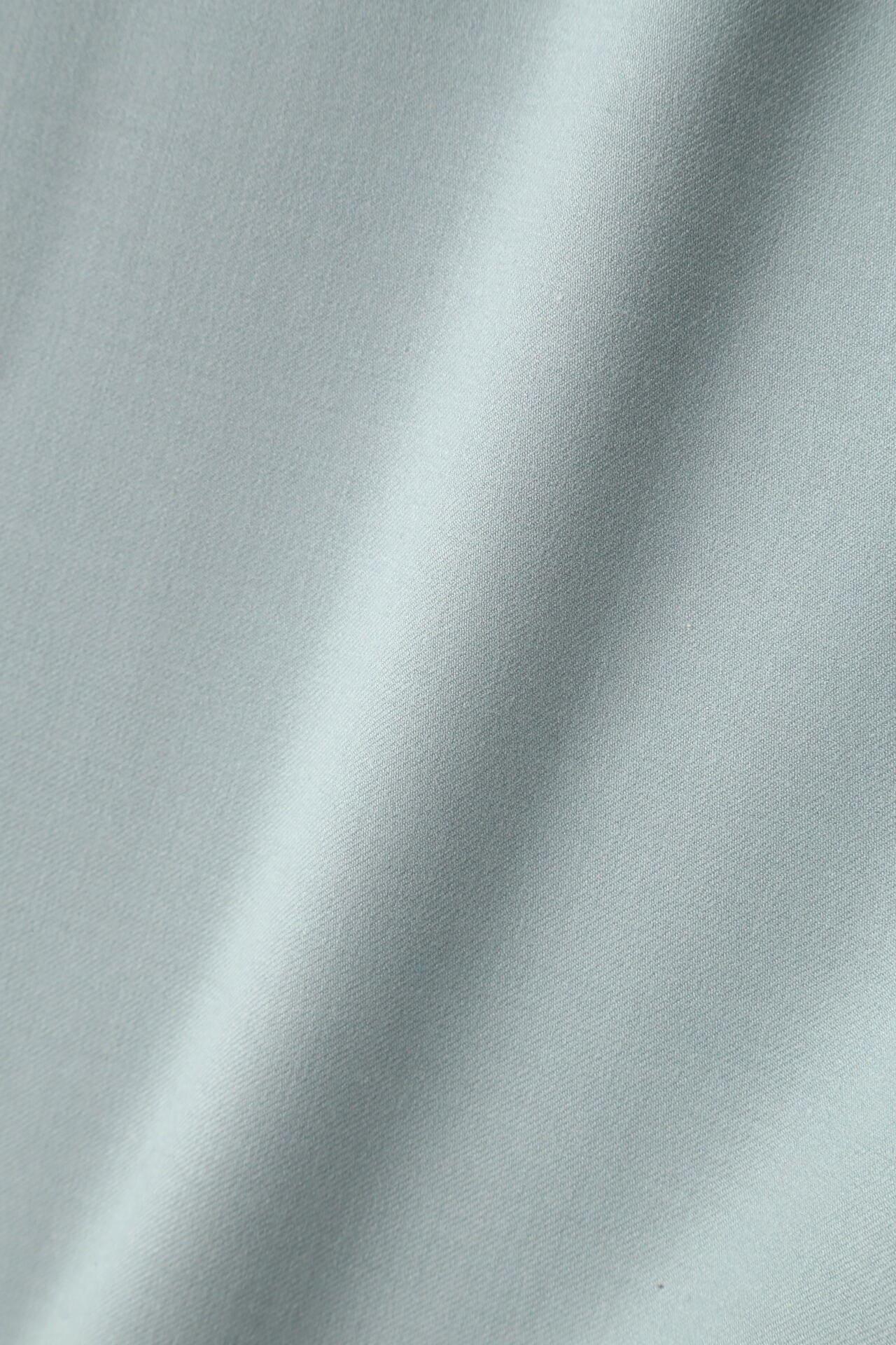 側邊紐扣半身裙