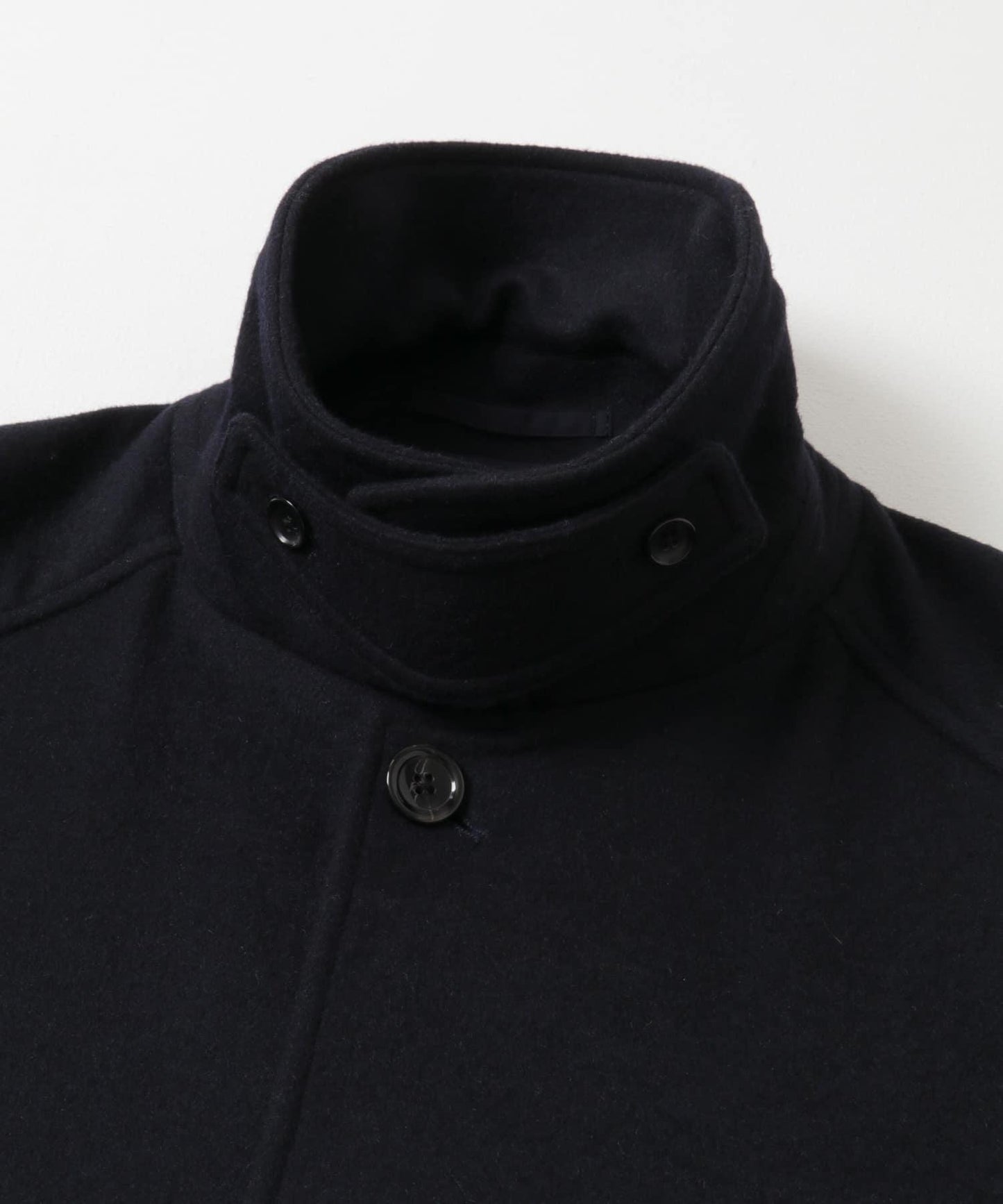 羊毛巴爾領大衣