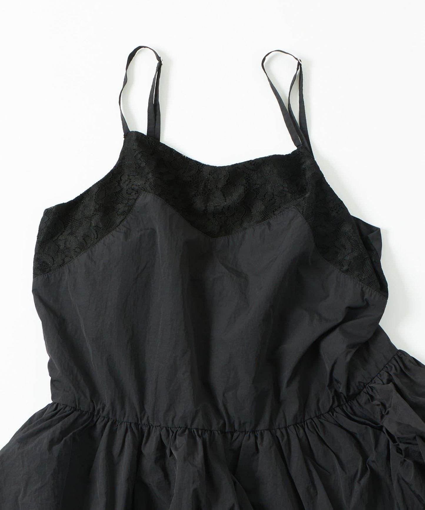 尼龍泡泡連衣裙