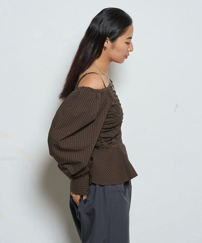 2WAY一字肩泡泡袖襯衫