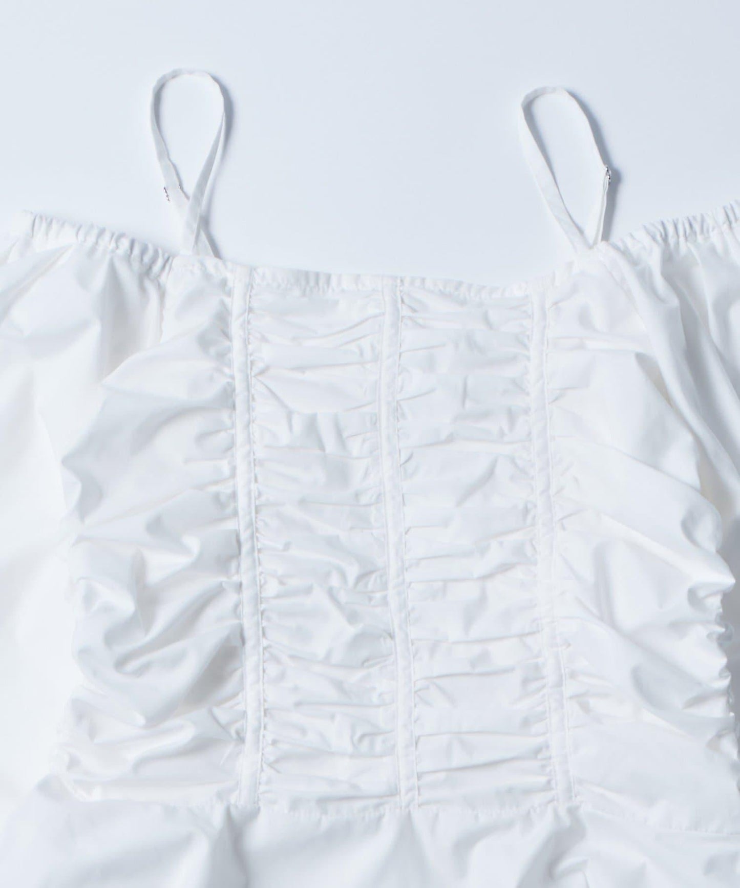 2WAY一字肩泡泡袖襯衫