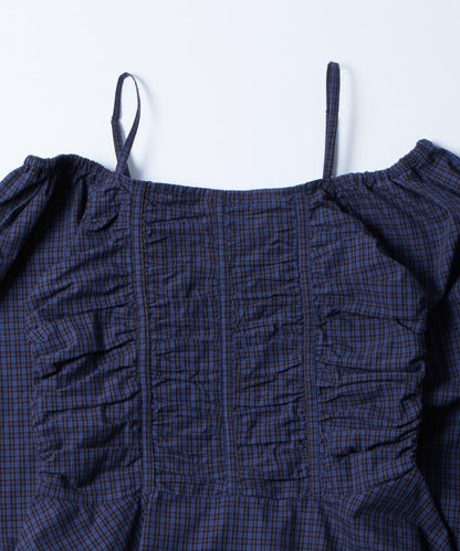 2WAY一字肩泡泡袖襯衫