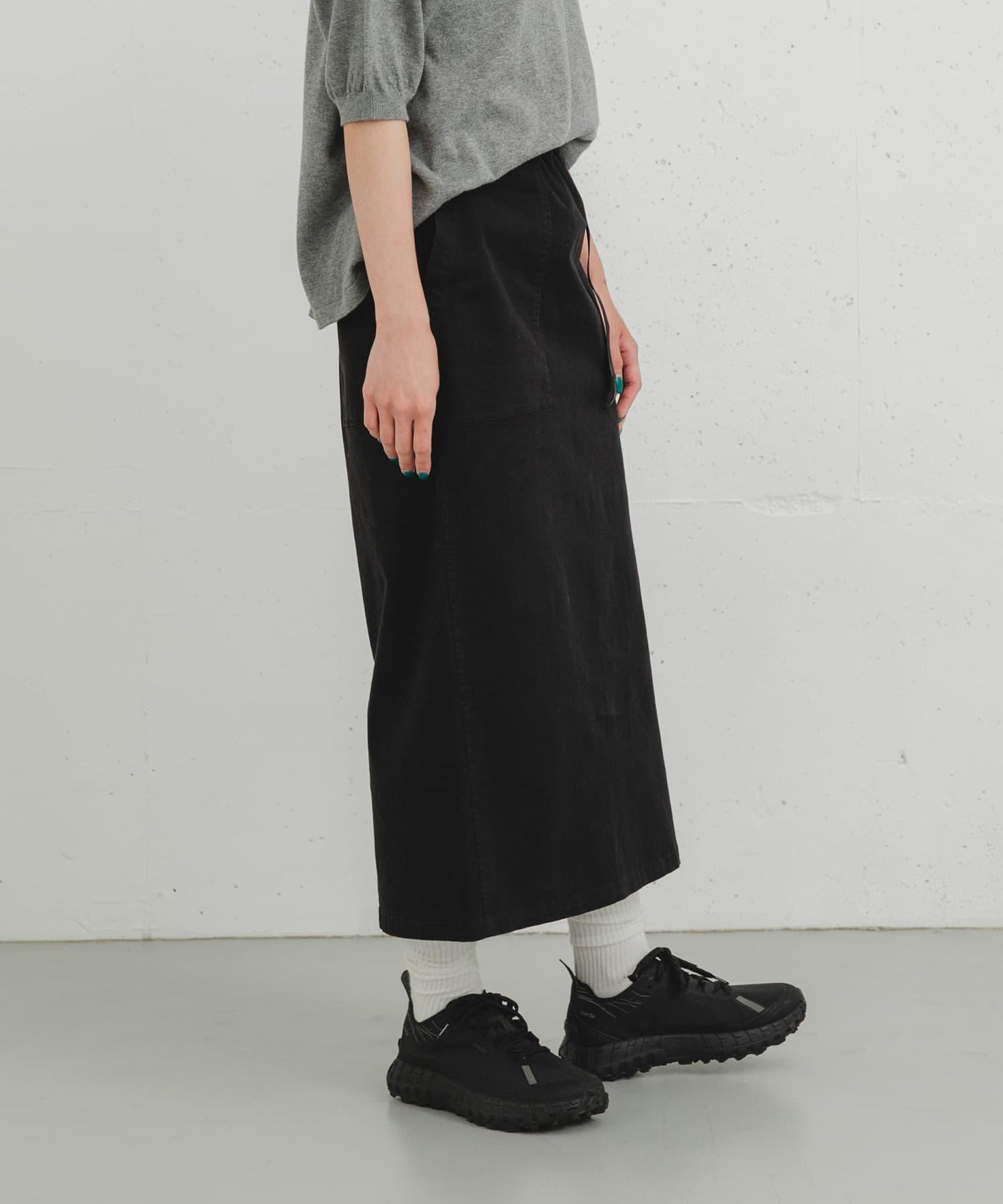 「特別訂製」GRAMICCI 彈力斜紋半身裙