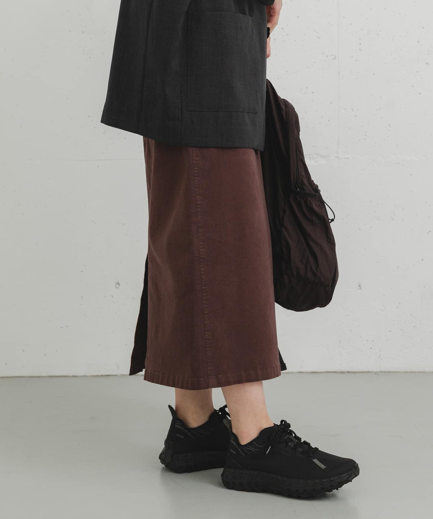 「特別訂製」GRAMICCI 彈力斜紋半身裙