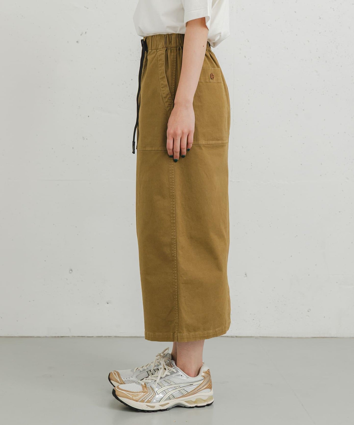 「特別訂製」GRAMICCI 彈力斜紋半身裙