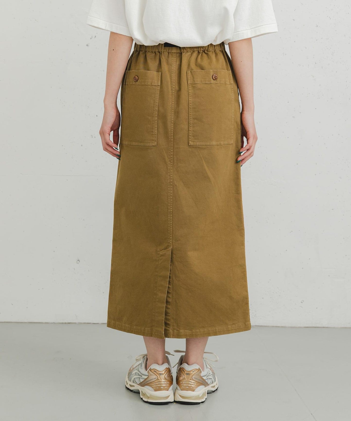 「特別訂製」GRAMICCI 彈力斜紋半身裙