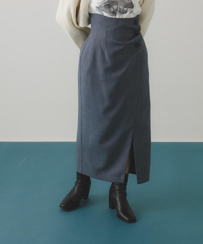 紐扣裝飾半身裙