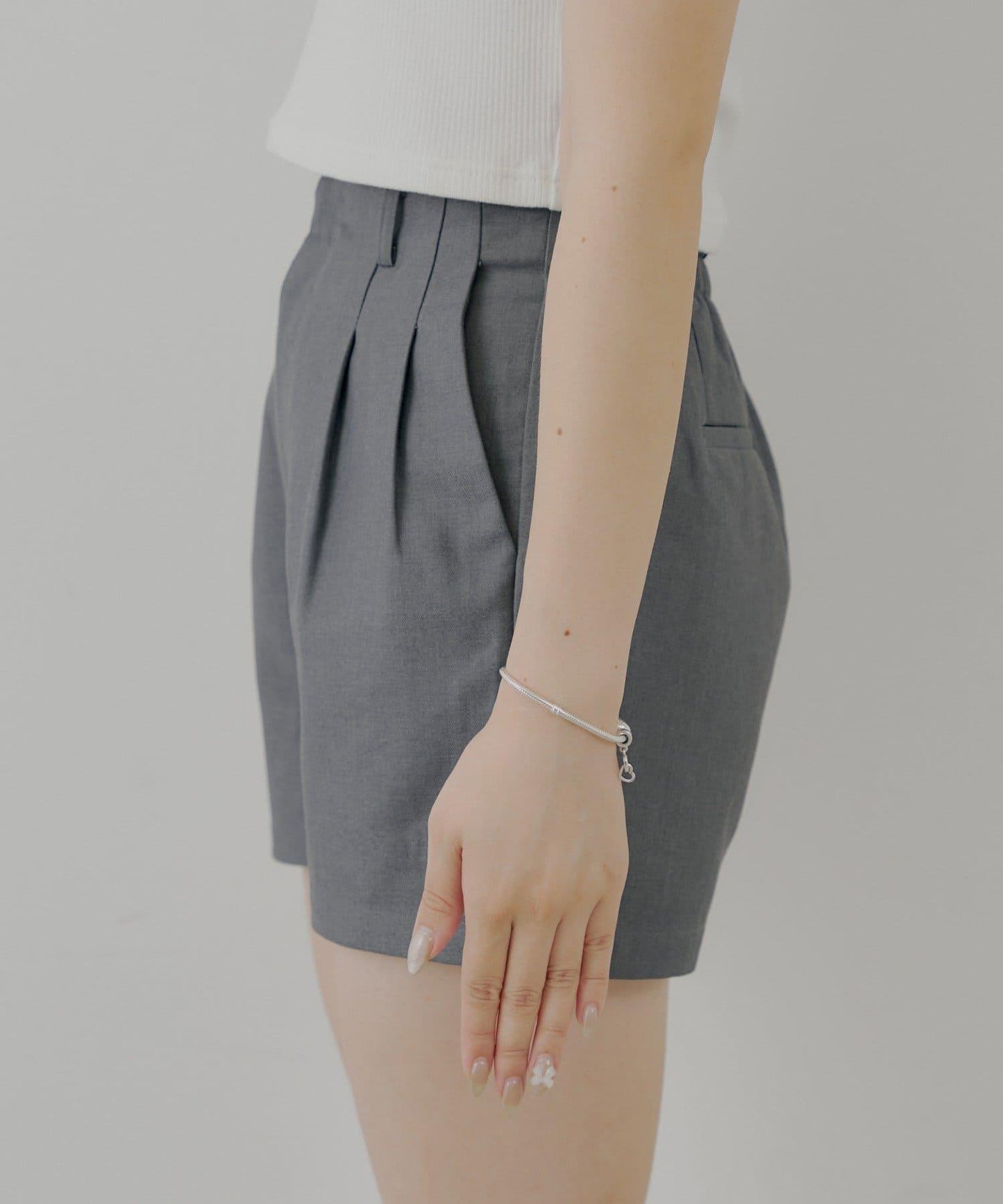 【Chico】前褶短褲