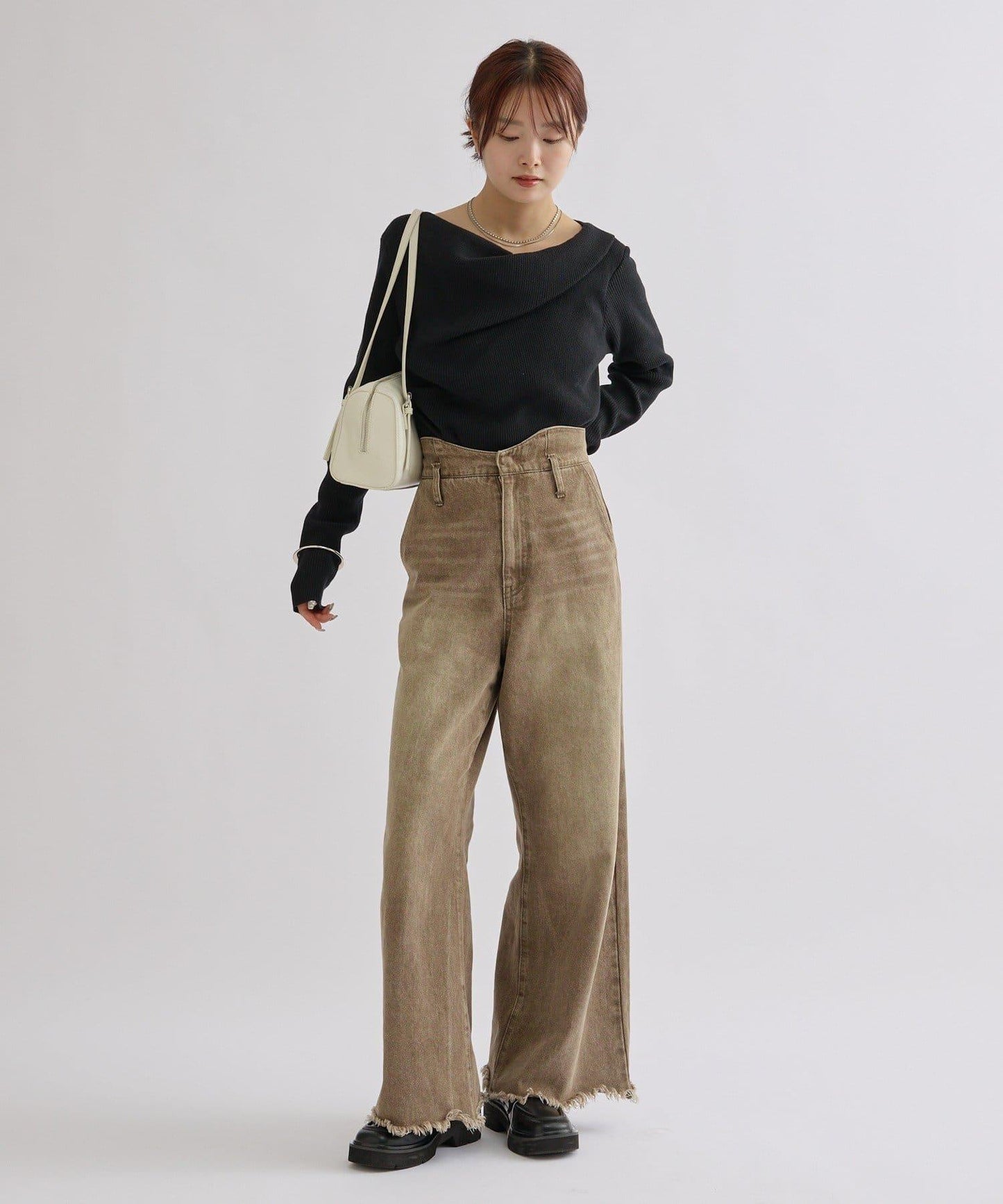 【米色・酒紅 EC限定!】一字肩羅紋針織衫