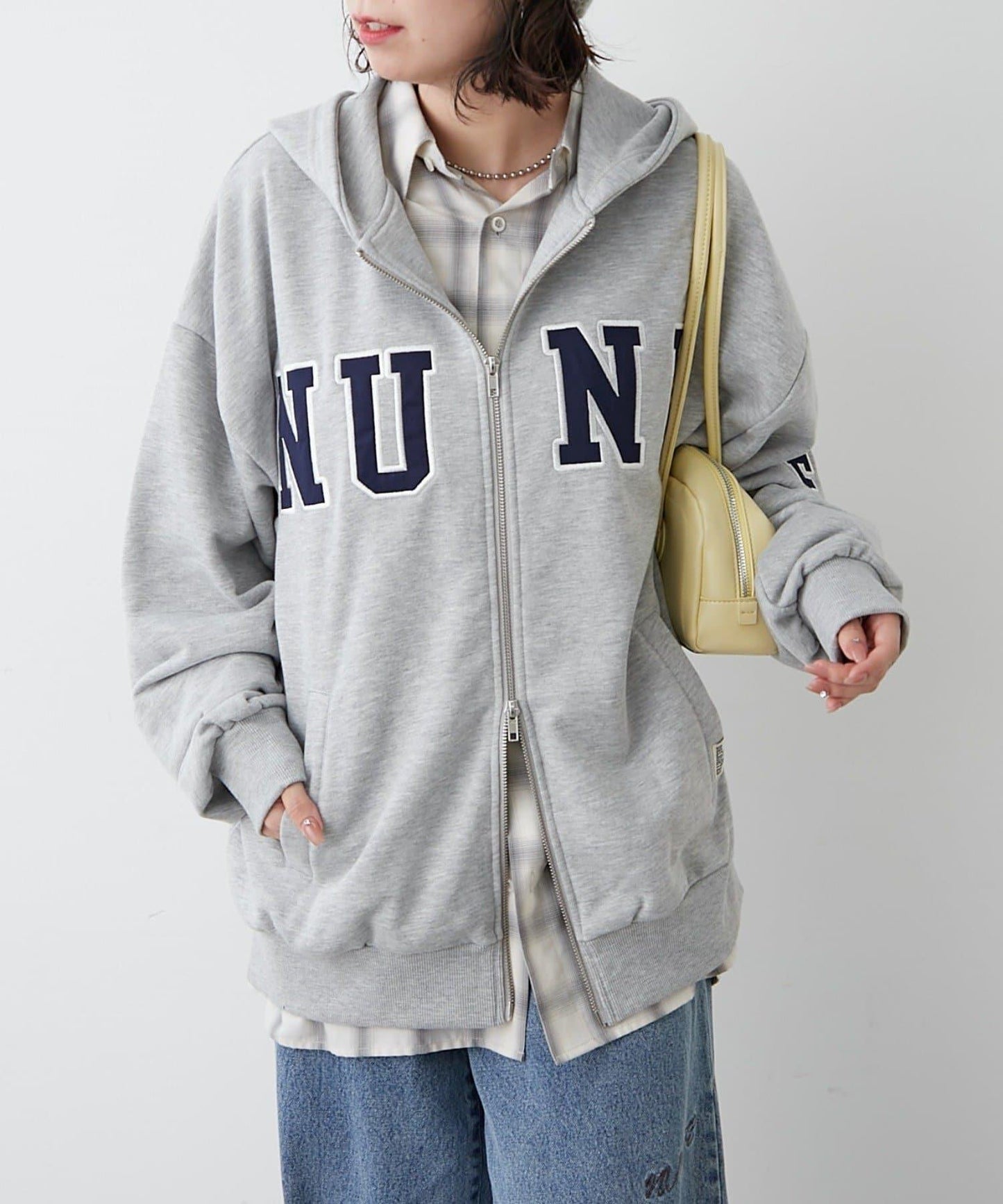 【NUNIFE】【可選2種長度】大字母印花連帽衛衣