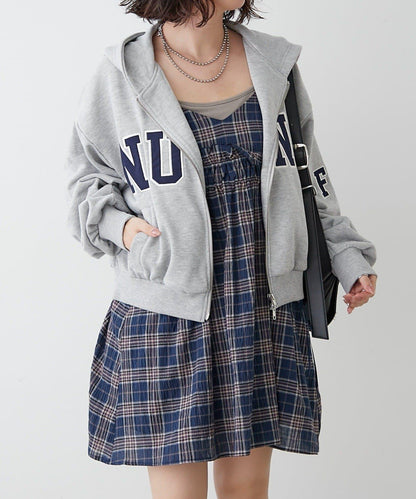 【NUNIFE】【可選2種長度】大字母印花連帽衛衣