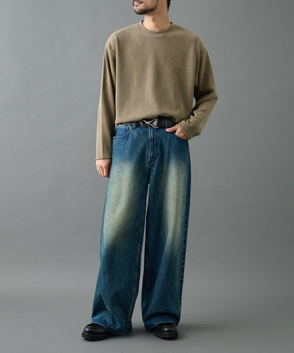 【AW】剪裁絨面套頭衫