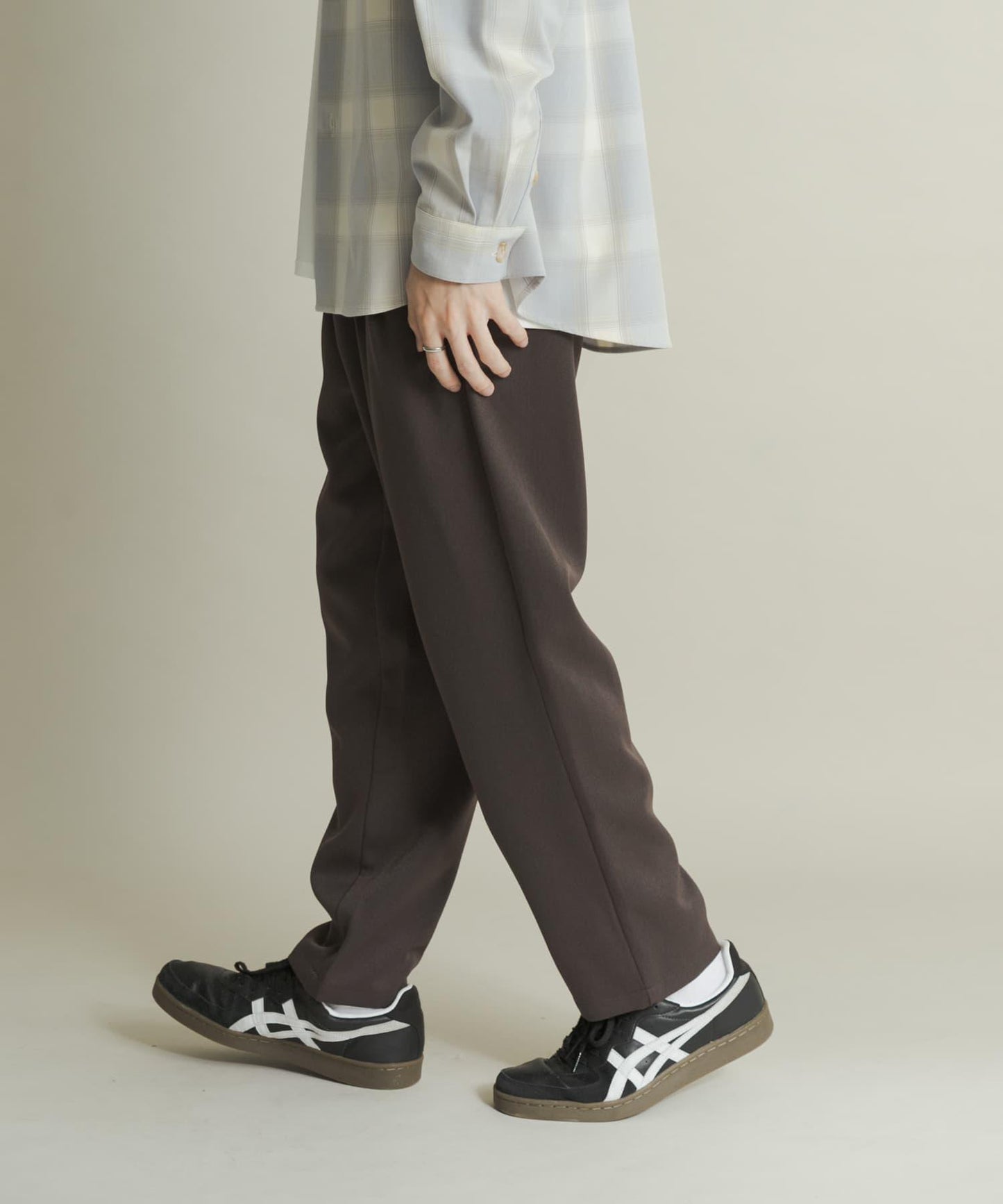 羊毛感雙褶錐形褲