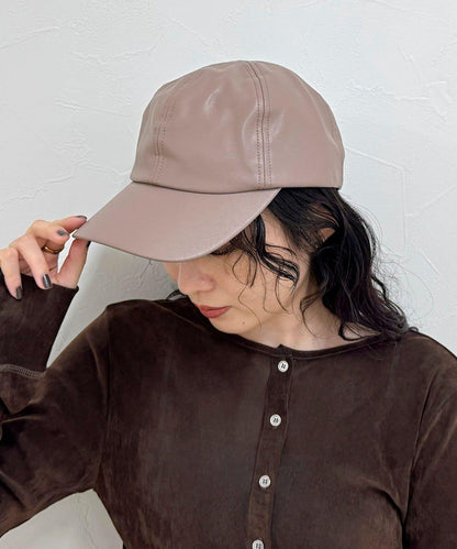 仿皮棒球帽