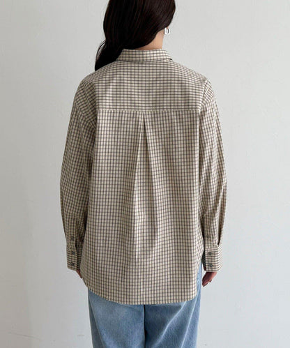 格紋刺繡襯衫