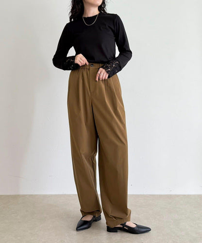 蕾絲袖口荷葉邊長袖T恤