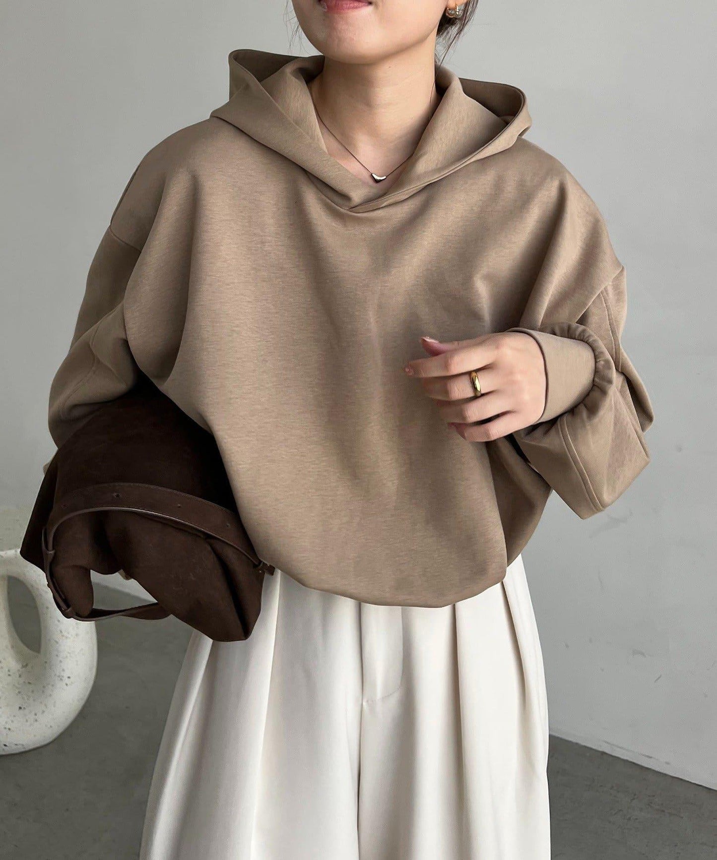 【輕量】泡泡袖連帽衫