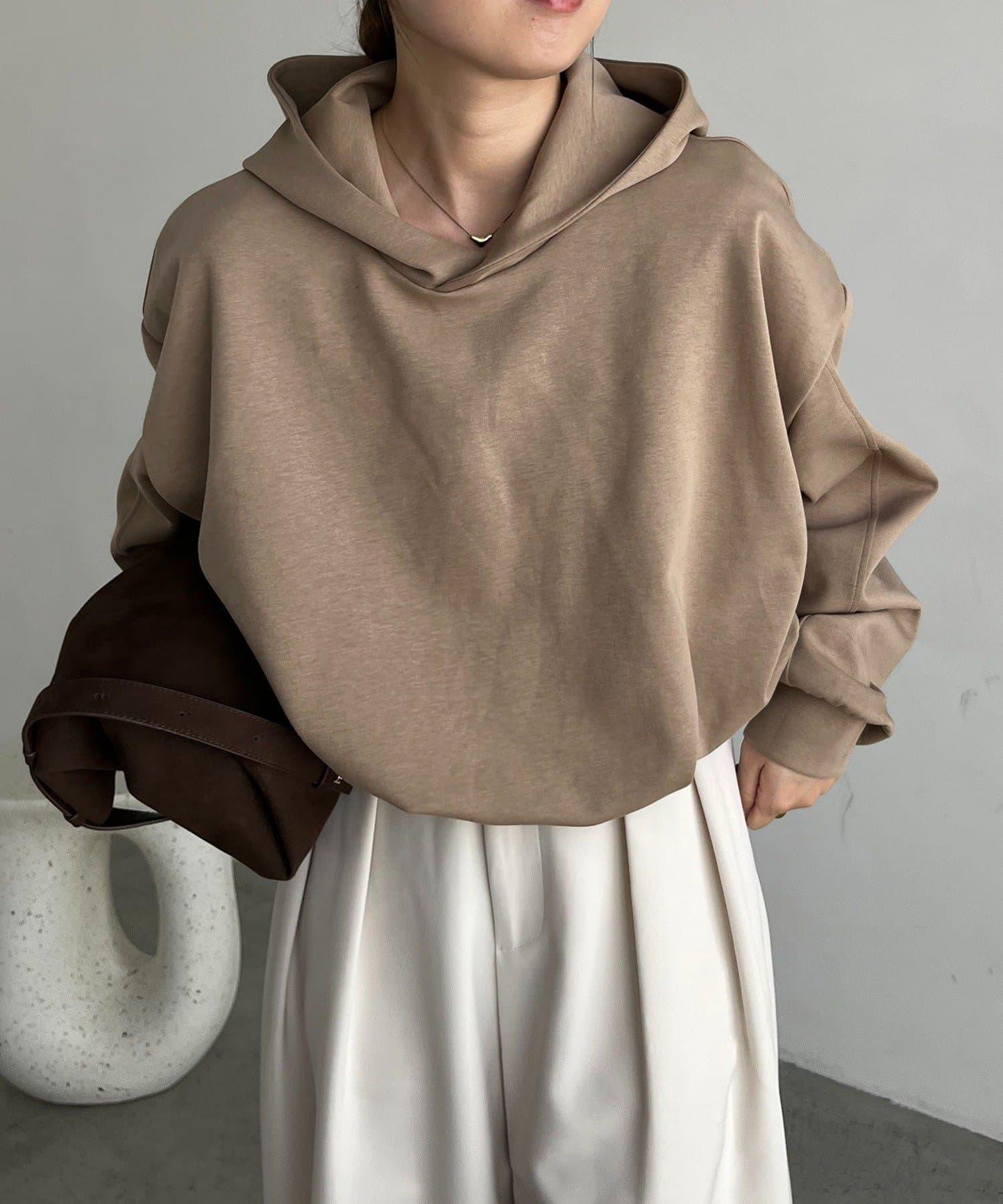 【輕量】泡泡袖連帽衫