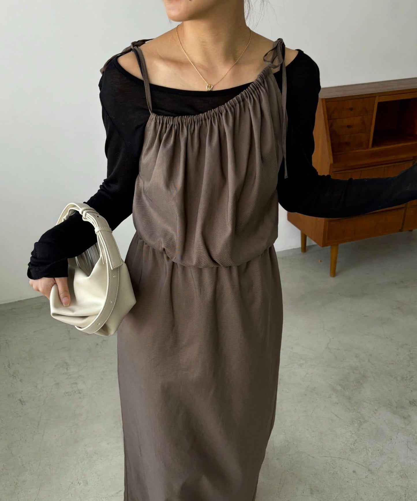 【CAPRICIEUX LE'MAGE】不對稱兩穿吊帶連衣裙