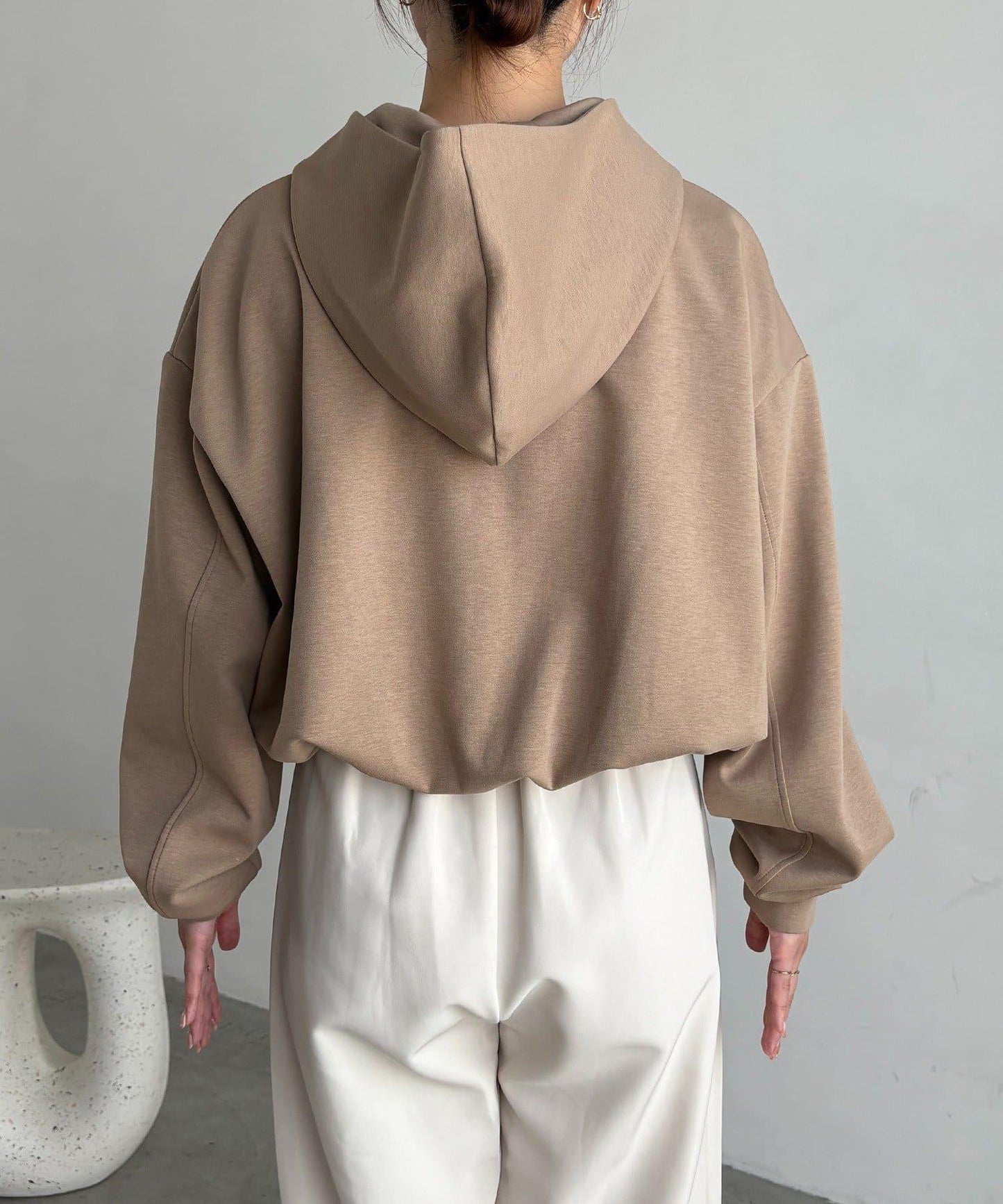 【輕量】泡泡袖連帽衫